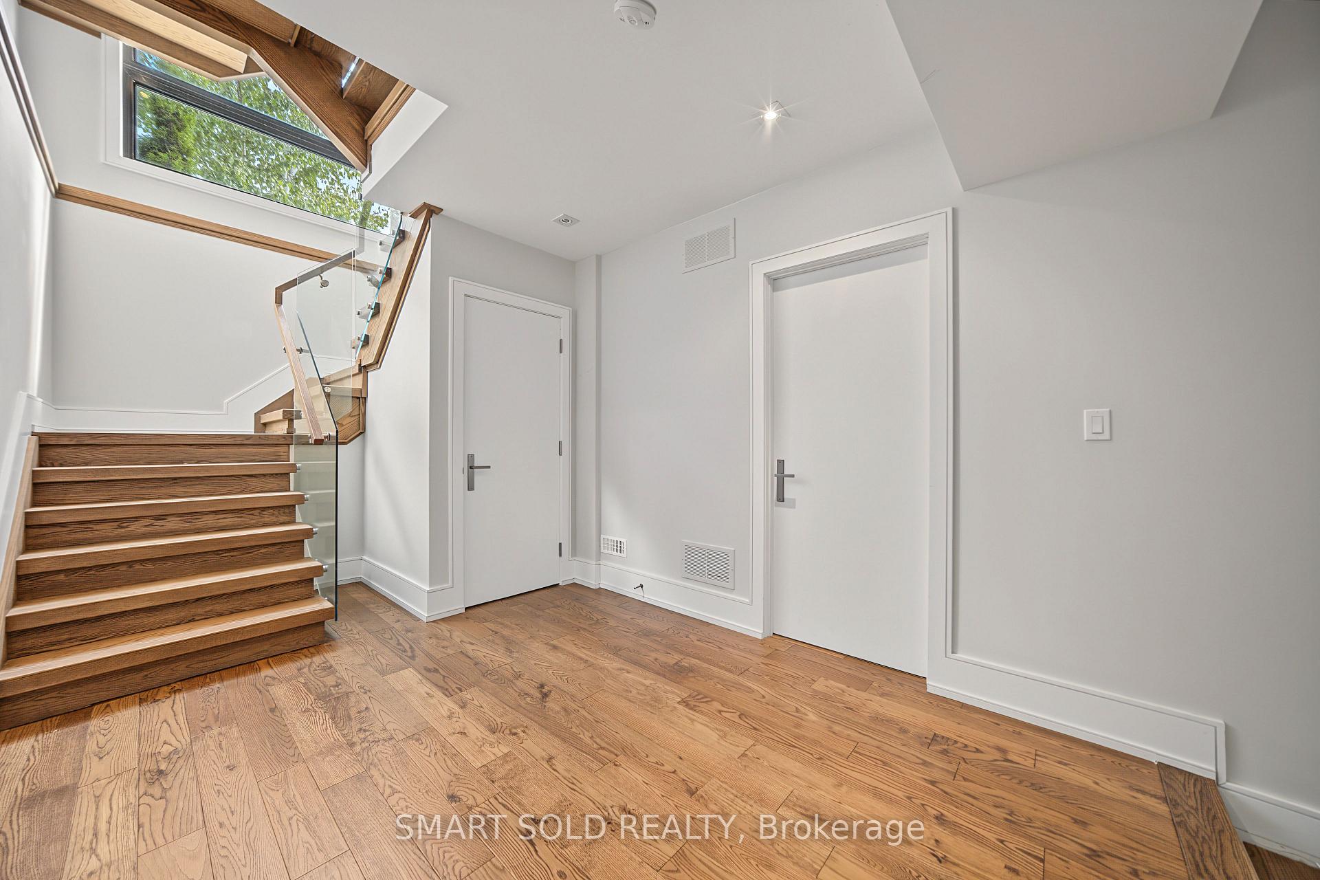 Photo 47 of 588 Conacher Drive, North York, Newtonbrook East — HOMEH