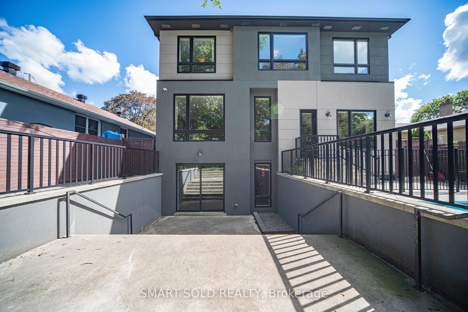 Photo 55 of 588 Conacher Drive, North York, Newtonbrook East — HOMEH