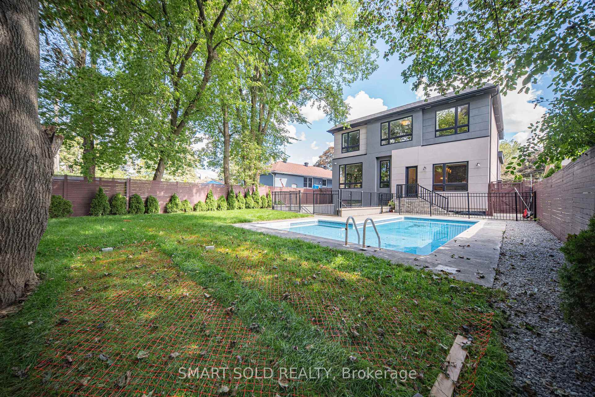 Photo 58 of 588 Conacher Drive, North York, Newtonbrook East — HOMEH
