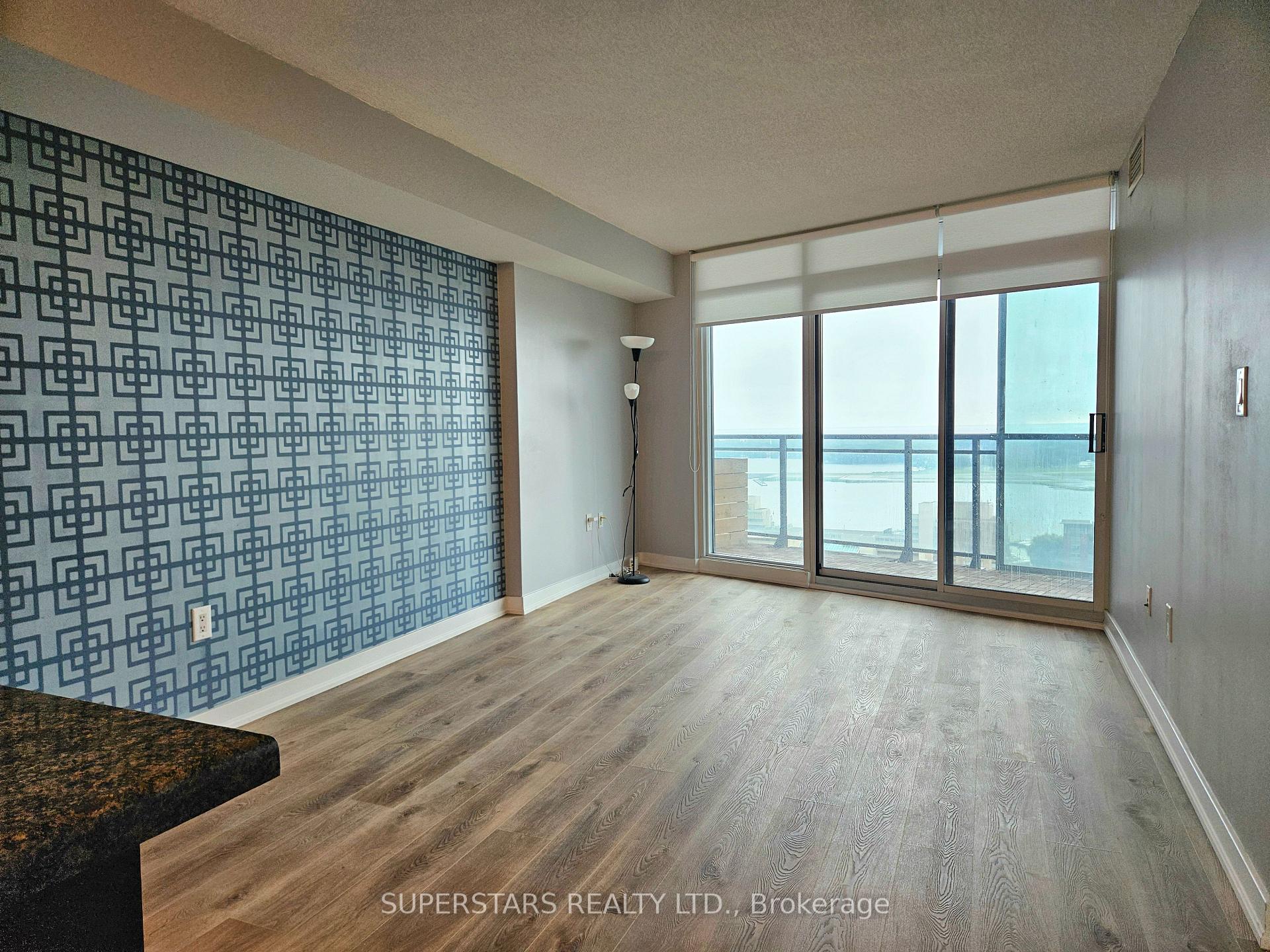 Photo 10 of Unit 2711, 25 Capreol Court, Toronto, Waterfront Communities — HOMEH