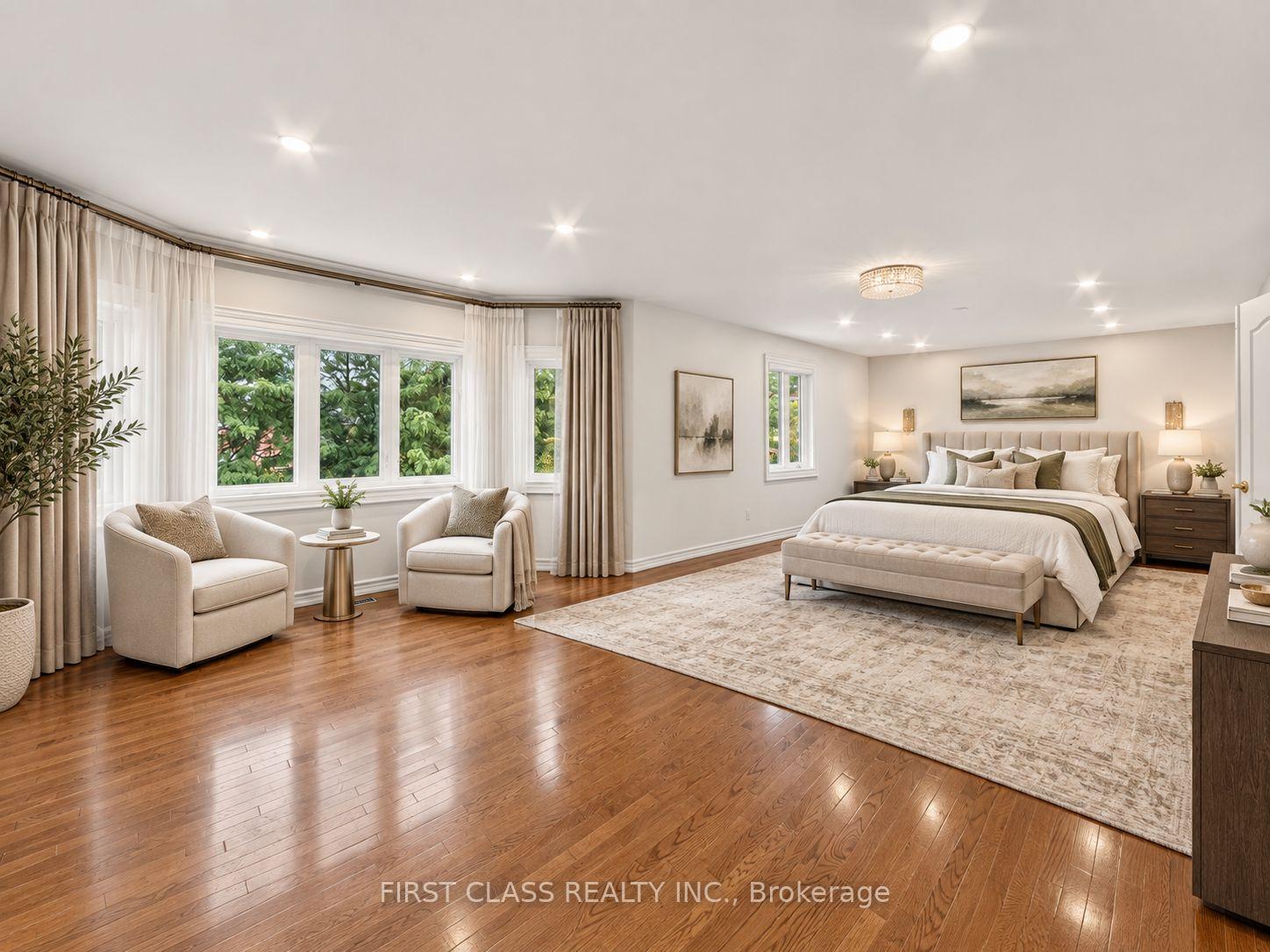 Photo 23 of 67 Black Walnut Crescent, Richmond Hill, Langstaff — HOMEH