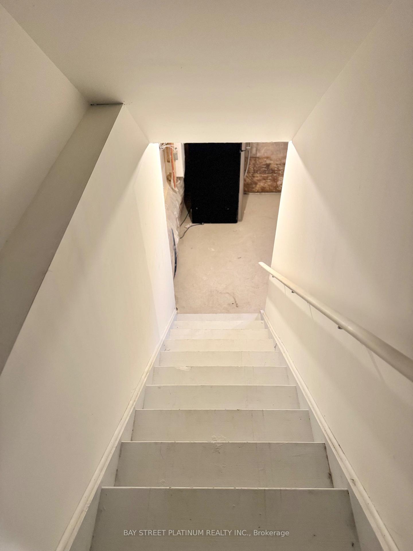 Photo 34 of 275 Velvet Way, Thorold, Rolling Meadows — HOMEH