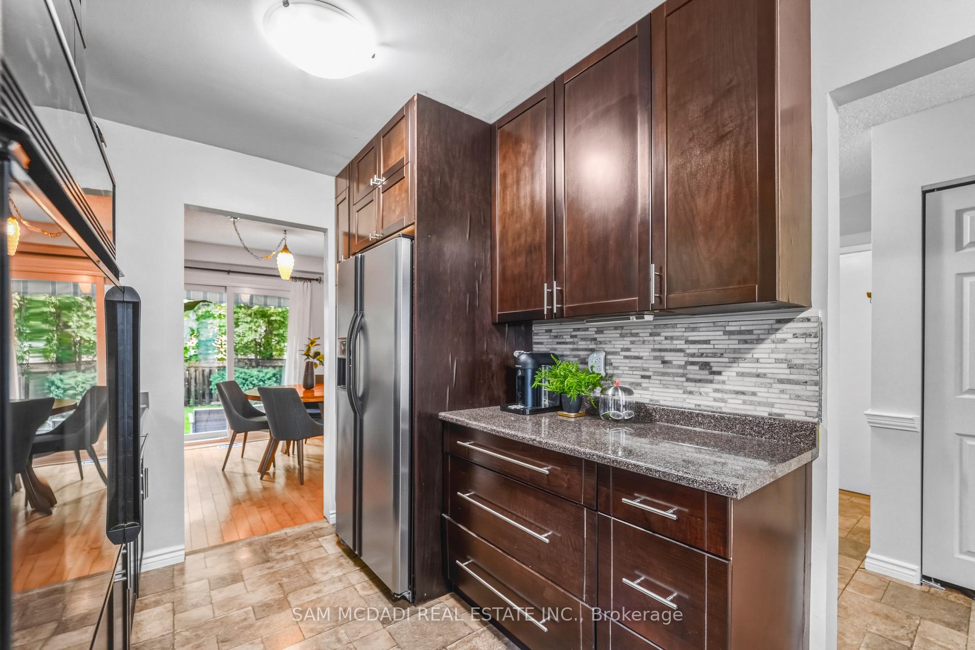 Photo 15 of 6954 Cadiz Crescent, Mississauga, Meadowvale — HOMEH