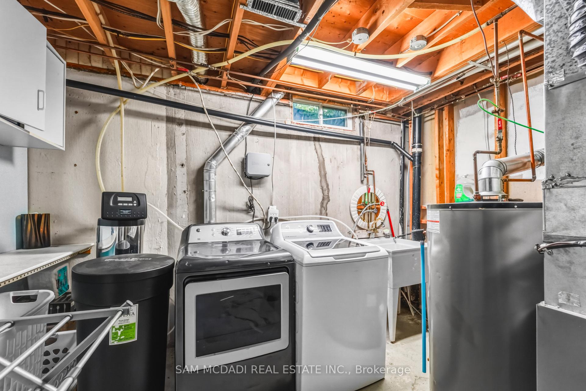 Photo 33 of 6954 Cadiz Crescent, Mississauga, Meadowvale — HOMEH