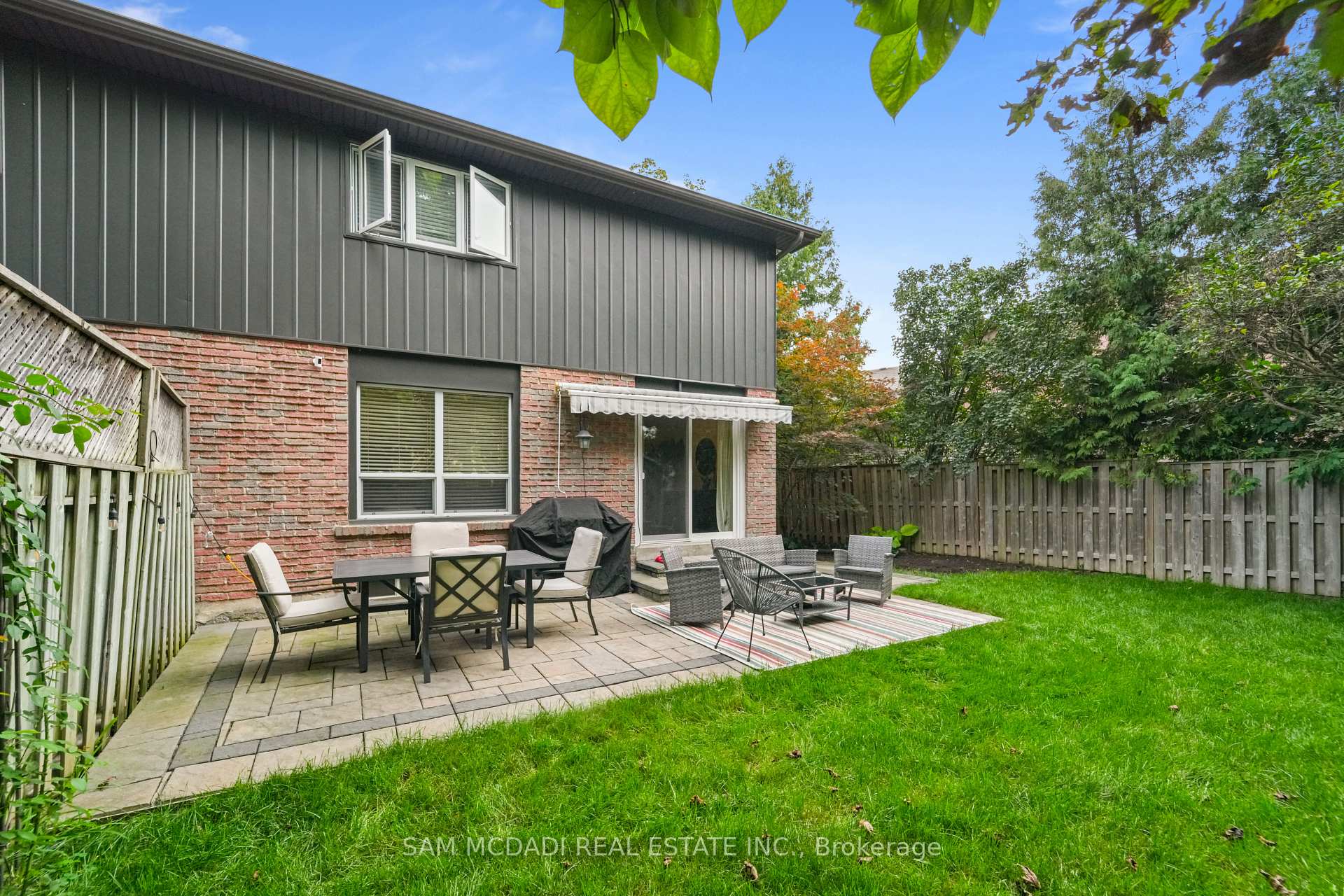 Photo 35 of 6954 Cadiz Crescent, Mississauga, Meadowvale — HOMEH