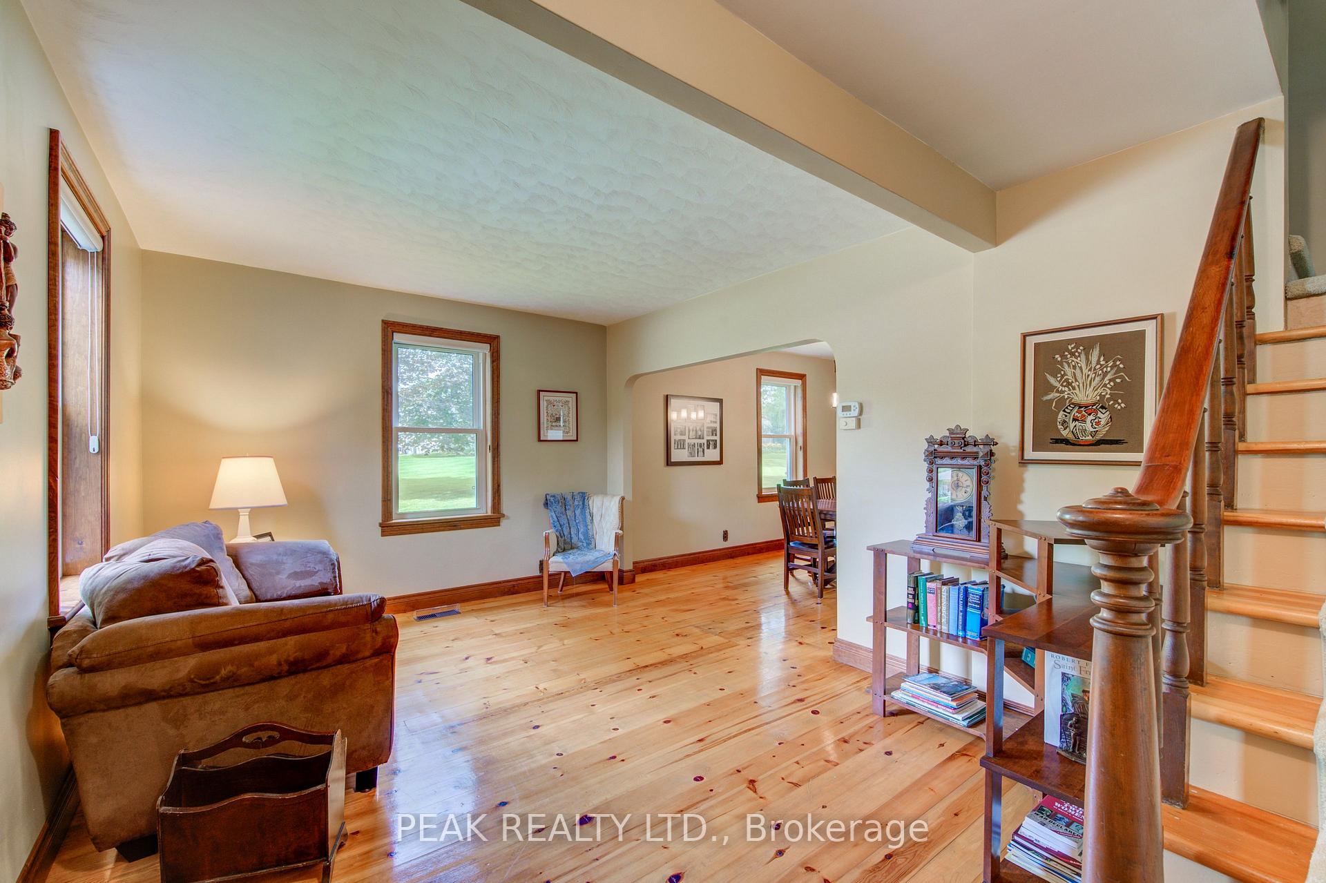 Photo 10 of 5465 King Street, Perth East, North Easthope — HOMEH