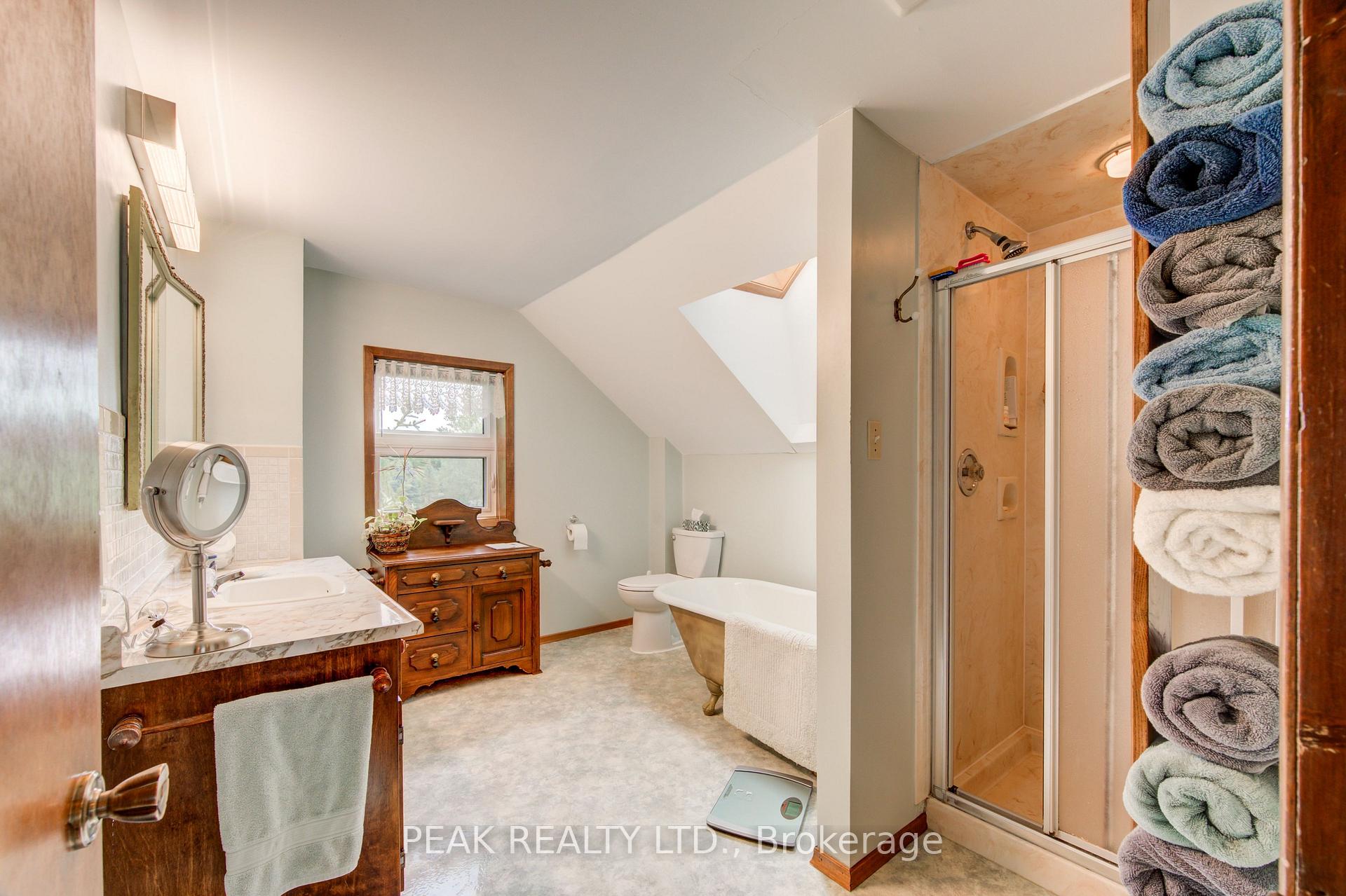 Photo 31 of 5465 King Street, Perth East, North Easthope — HOMEH