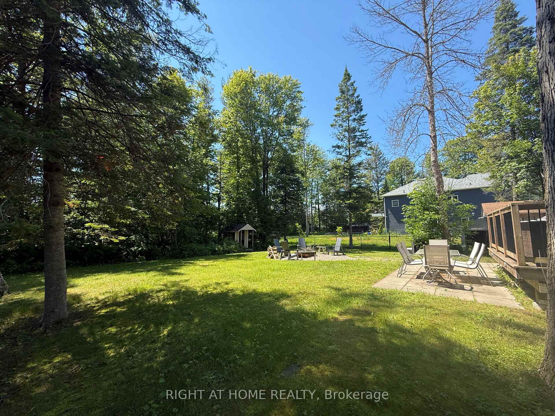 Photo 25 of 158 Zoo Park Road, Wasaga Beach — HOMEH