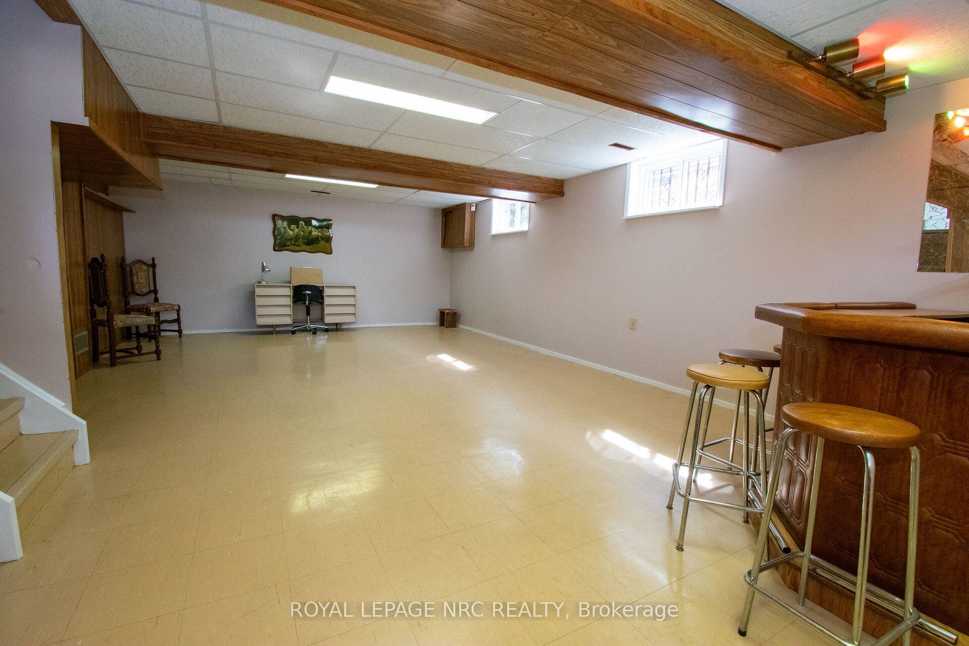 Photo 31 of 7 Dolly Circle, St. Catharines, Secord Woods — HOMEH