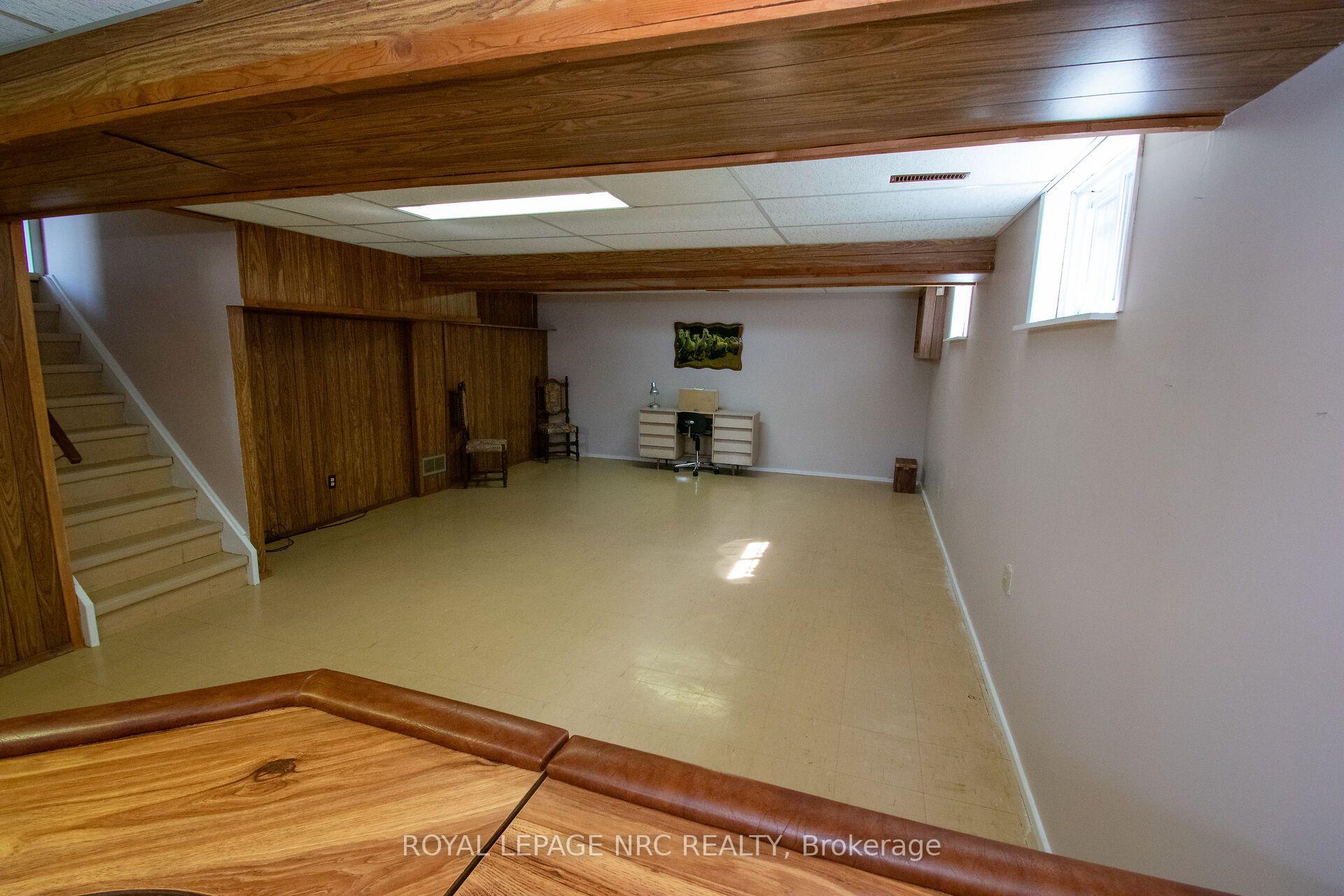 Photo 32 of 7 Dolly Circle, St. Catharines, Secord Woods — HOMEH
