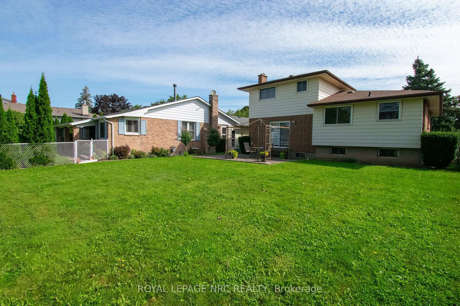 Photo 41 of 7 Dolly Circle, St. Catharines, Secord Woods — HOMEH