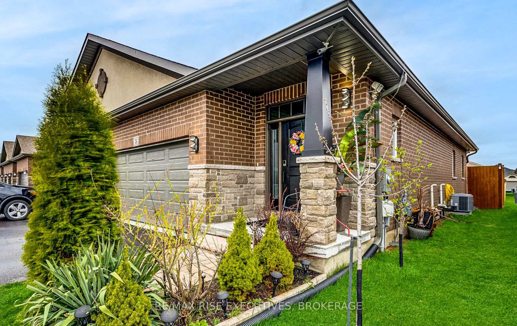 Front of 75 Farmington Crescent