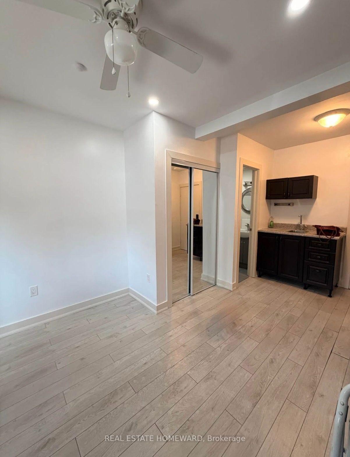 Photo 3 of Unit 5, 1659 Gerrard Street E, Toronto, Greenwood-Coxwell — HOMEH