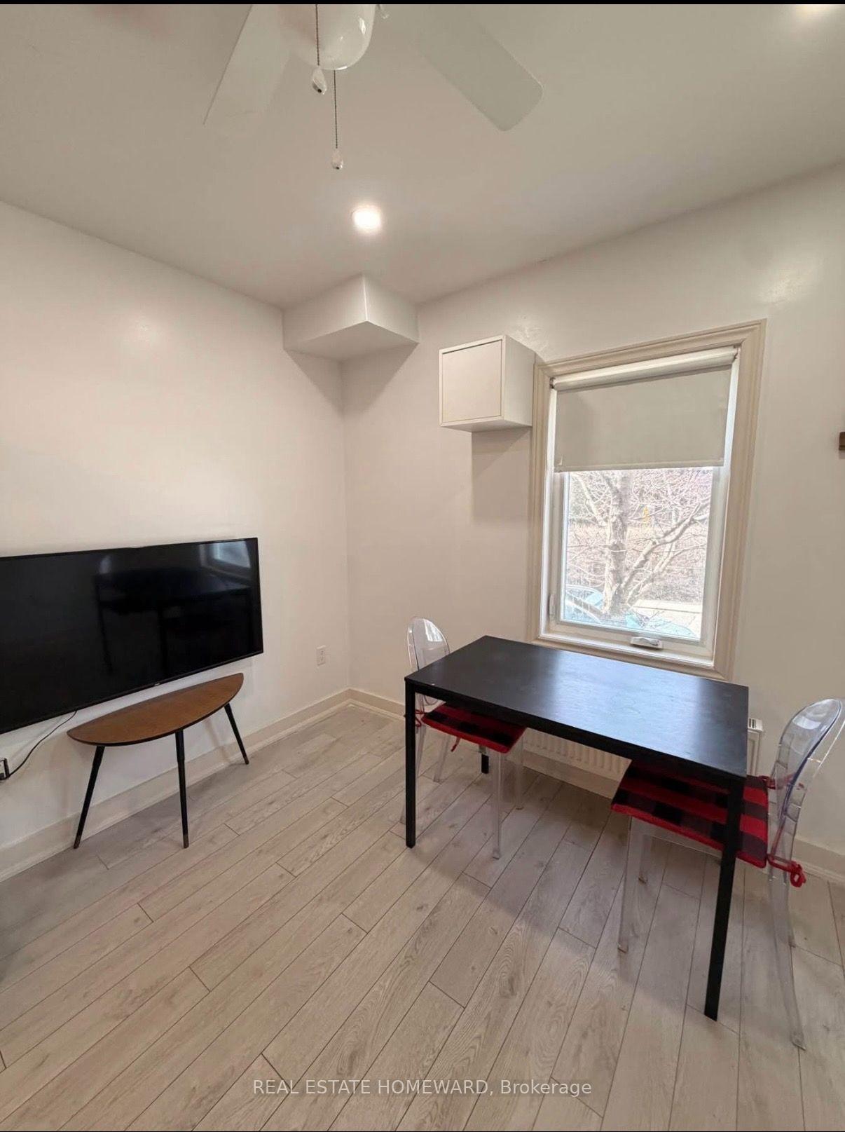 Photo 5 of Unit 5, 1659 Gerrard Street E, Toronto, Greenwood-Coxwell — HOMEH
