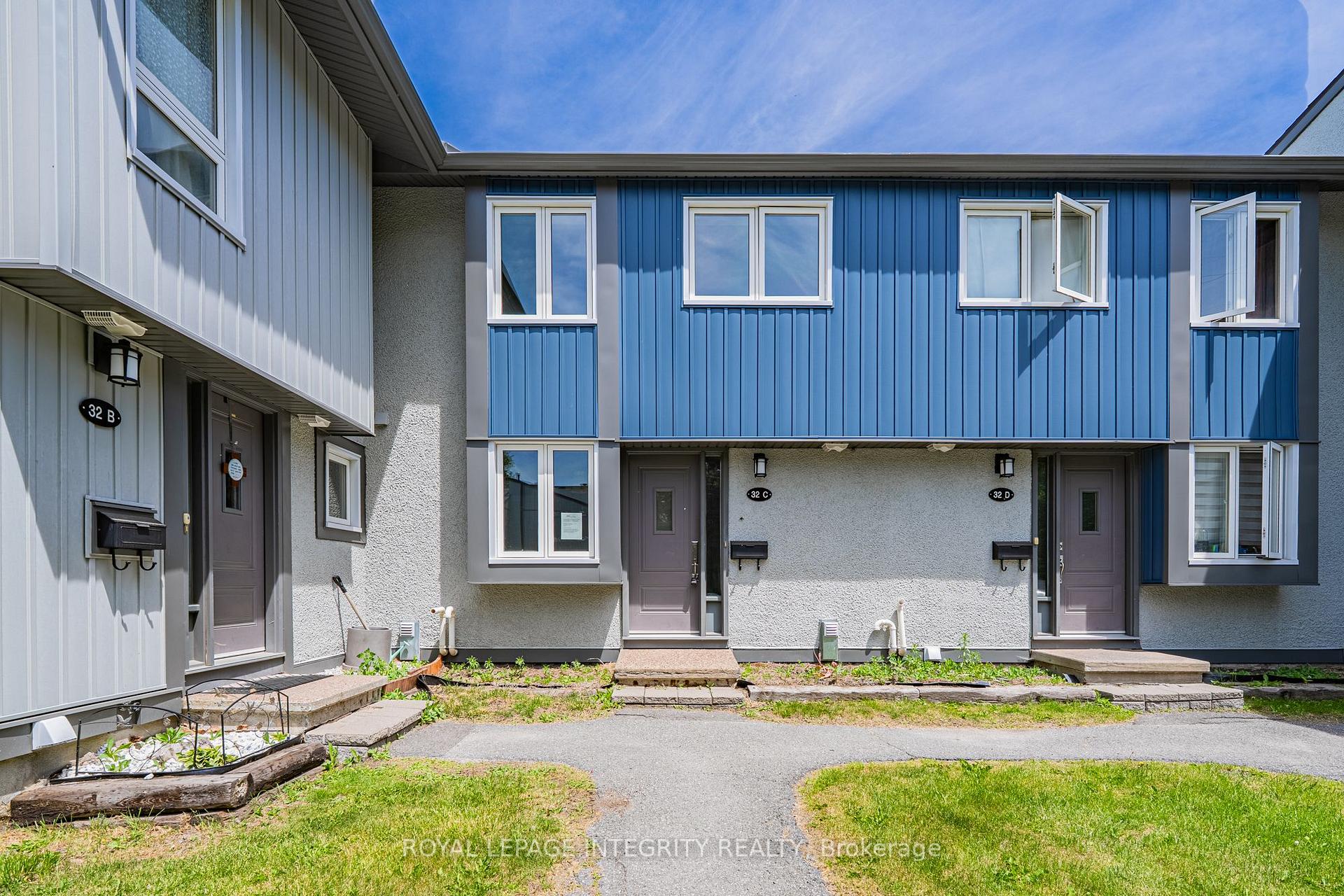 Photo 1 of 32C Benlea Drive, Ottawa, Tanglewood — HOMEH
