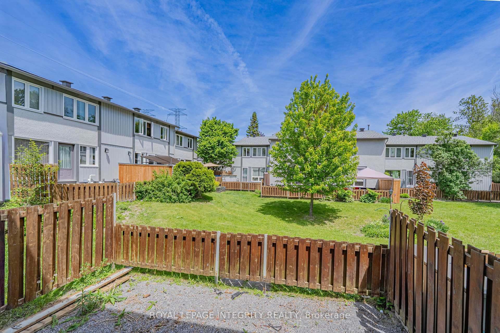 Photo 27 of 32C Benlea Drive, Ottawa, Tanglewood — HOMEH