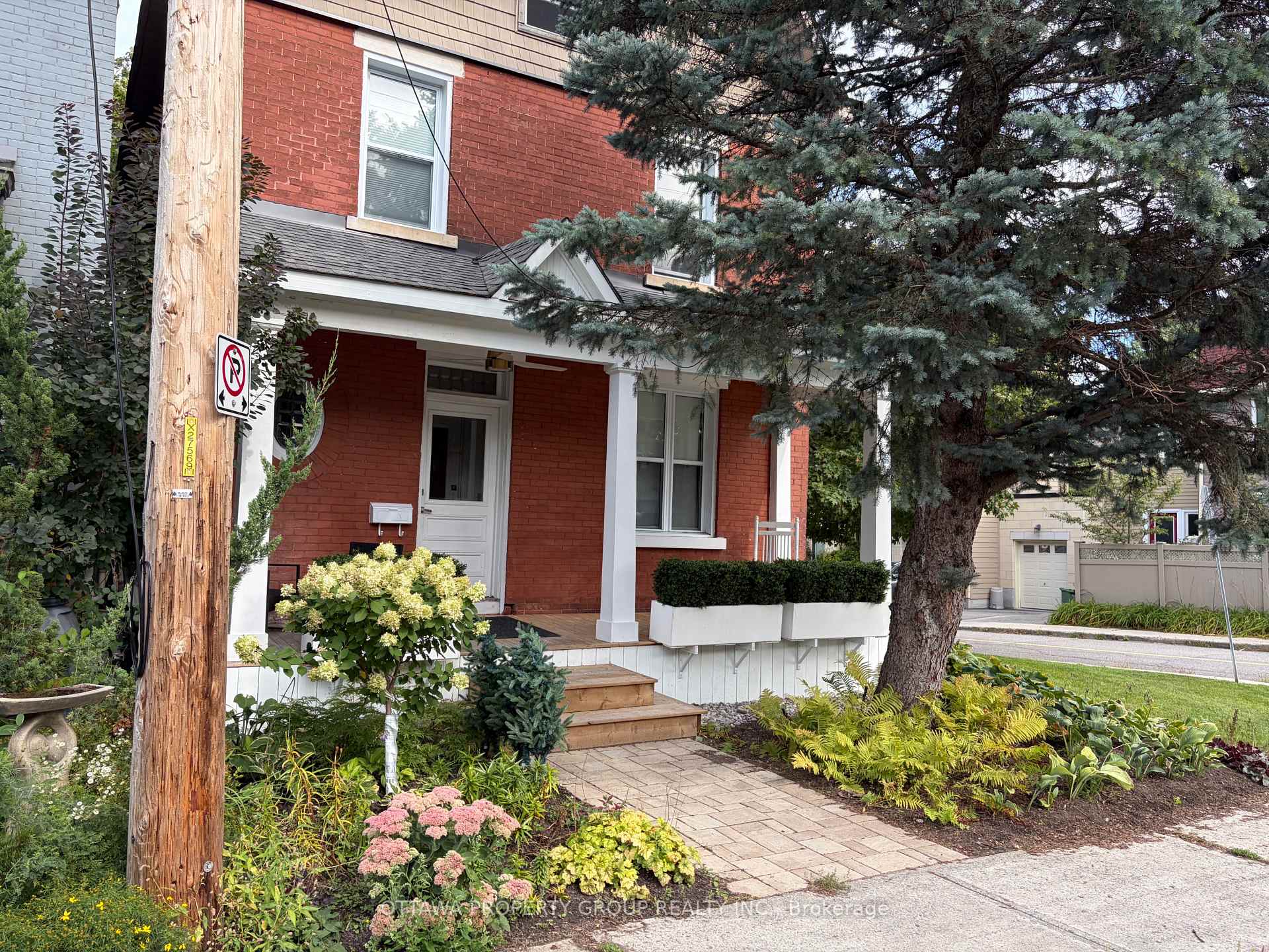 Photo 1 of Unit A, 149 Concord Street, Ottawa, Ottawa East — HOMEH