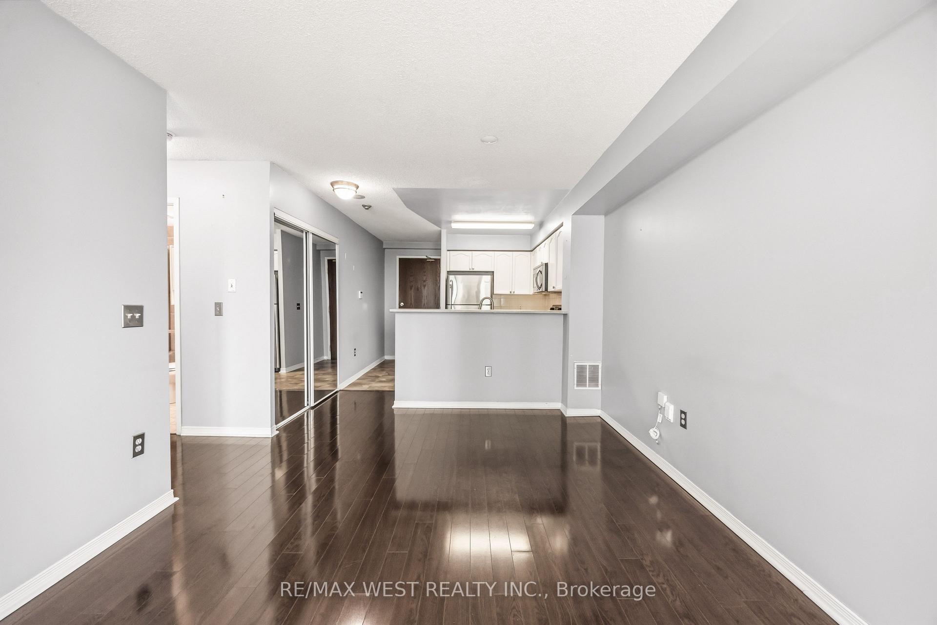 Photo 25 of Unit 809, 15 Michael Power Place, Etobicoke, Islington-City Centre West — HOMEH