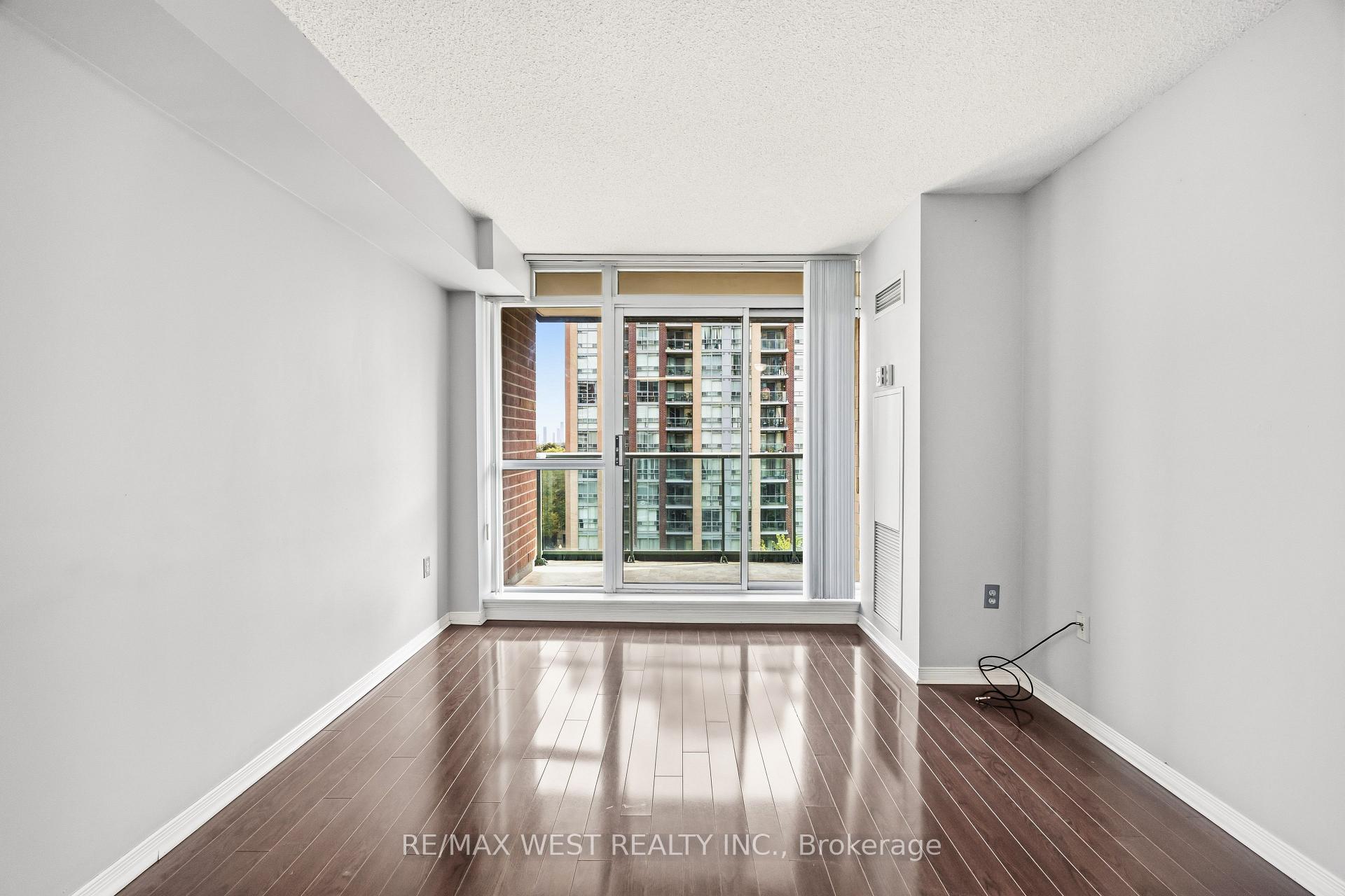 Photo 26 of Unit 809, 15 Michael Power Place, Etobicoke, Islington-City Centre West — HOMEH