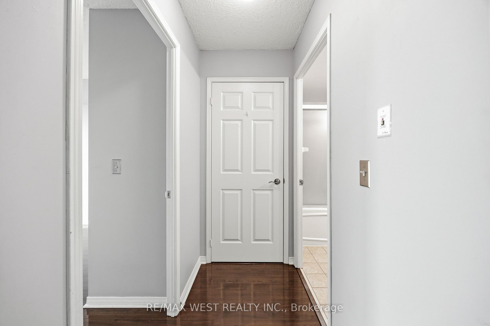 Photo 33 of Unit 809, 15 Michael Power Place, Etobicoke, Islington-City Centre West — HOMEH