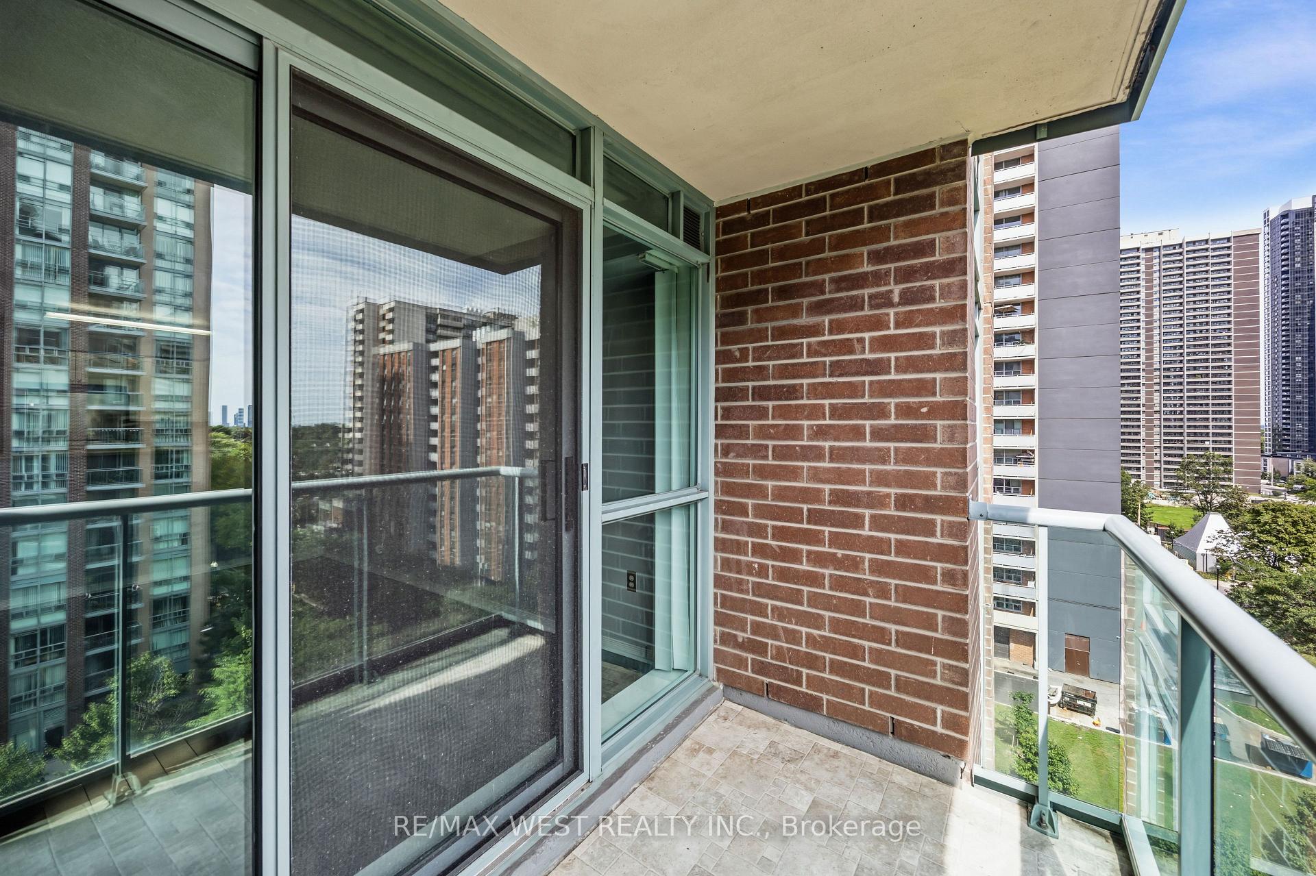 Photo 39 of Unit 809, 15 Michael Power Place, Etobicoke, Islington-City Centre West — HOMEH