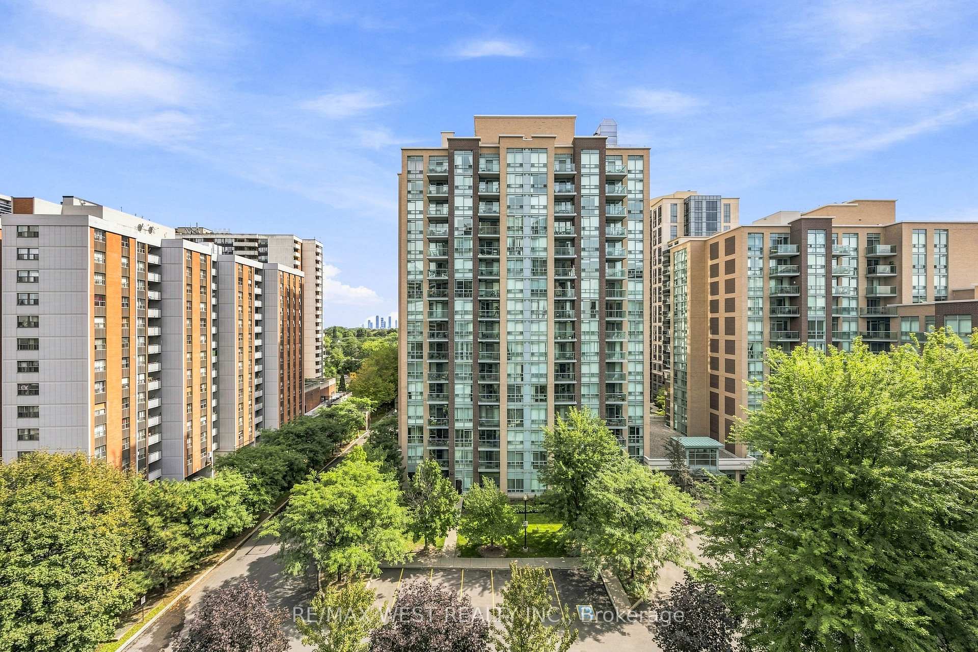 Photo 41 of Unit 809, 15 Michael Power Place, Etobicoke, Islington-City Centre West — HOMEH