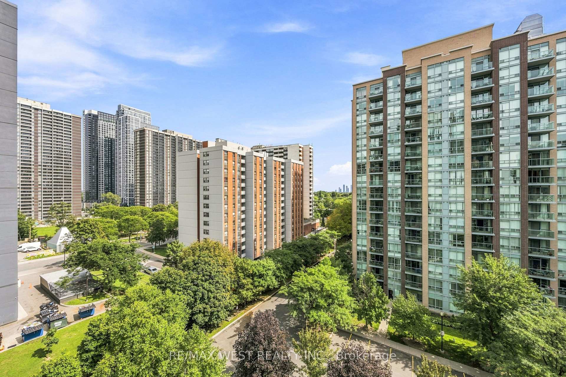 Photo 42 of Unit 809, 15 Michael Power Place, Etobicoke, Islington-City Centre West — HOMEH
