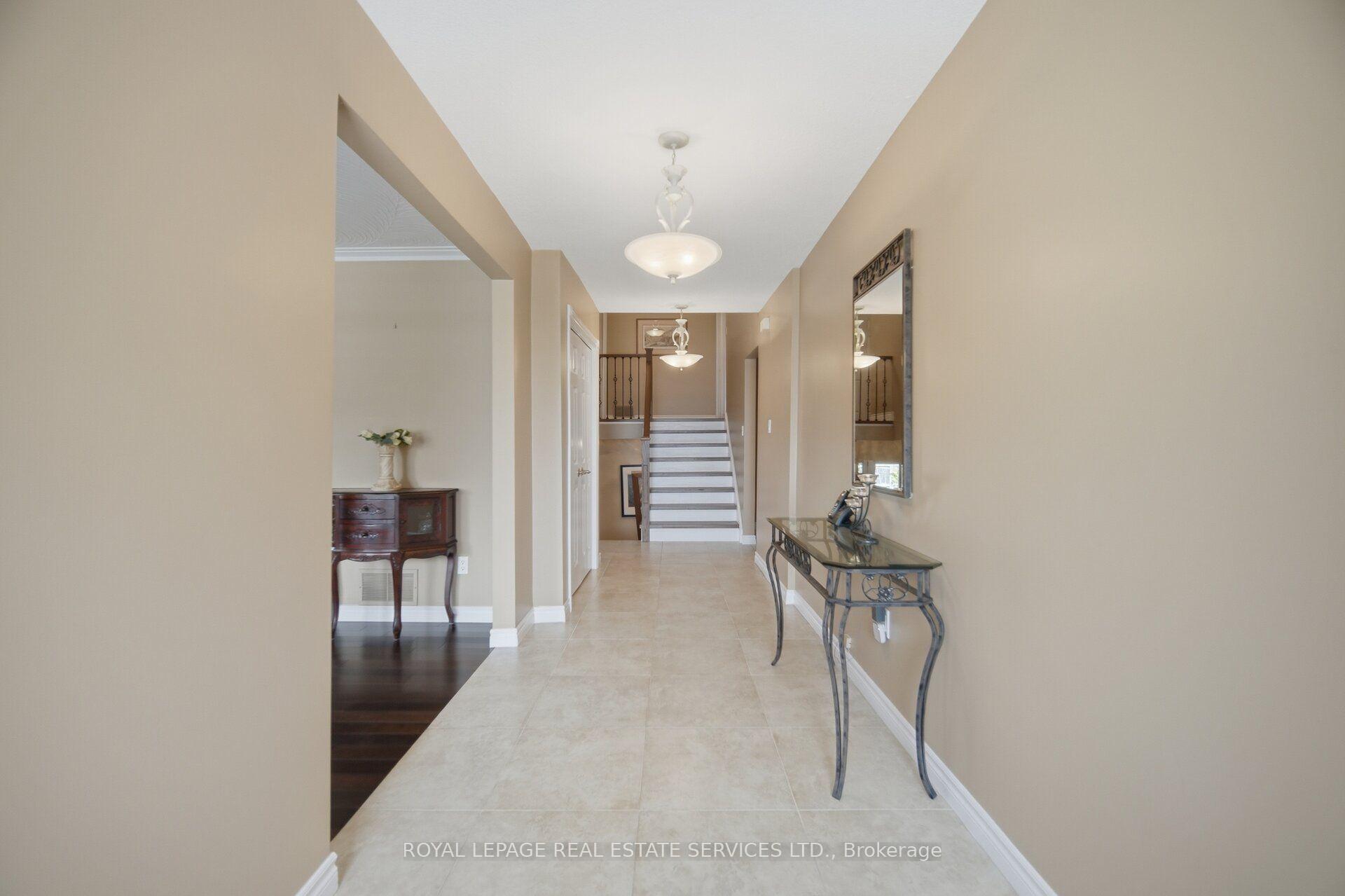 Photo 7 of 4107 Wilcox Road, Mississauga, Rathwood — HOMEH