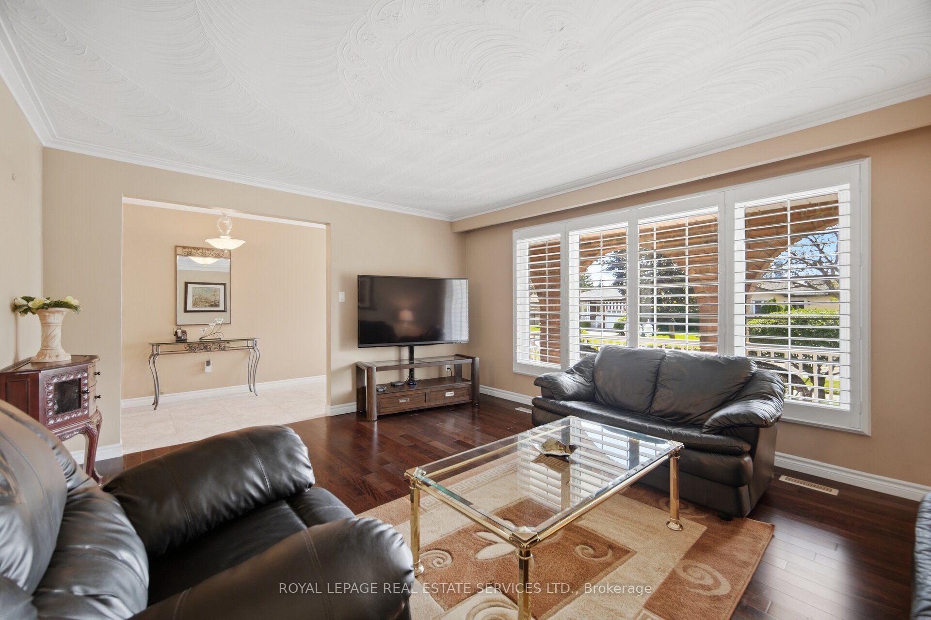 Photo 9 of 4107 Wilcox Road, Mississauga, Rathwood — HOMEH