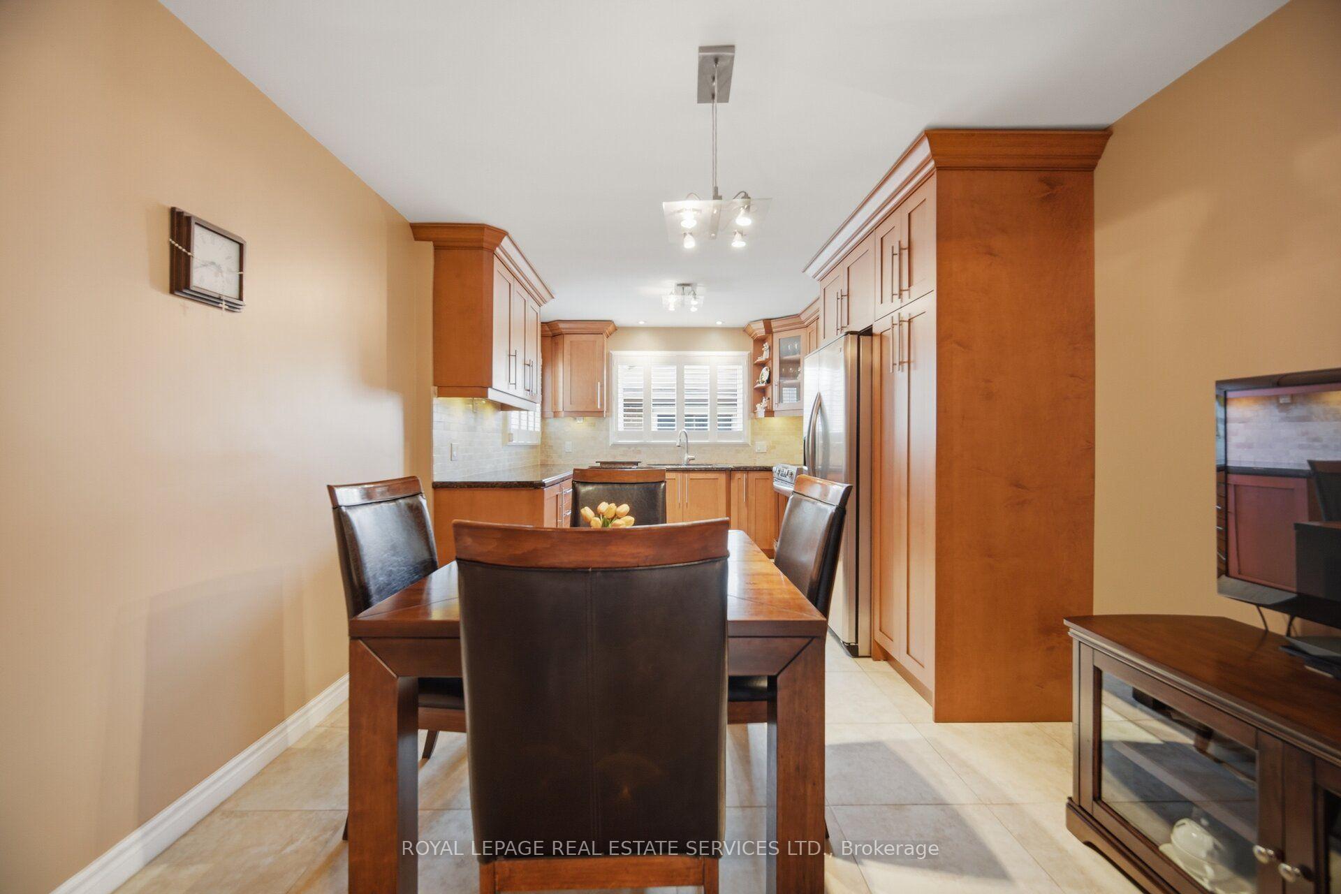 Photo 15 of 4107 Wilcox Road, Mississauga, Rathwood — HOMEH