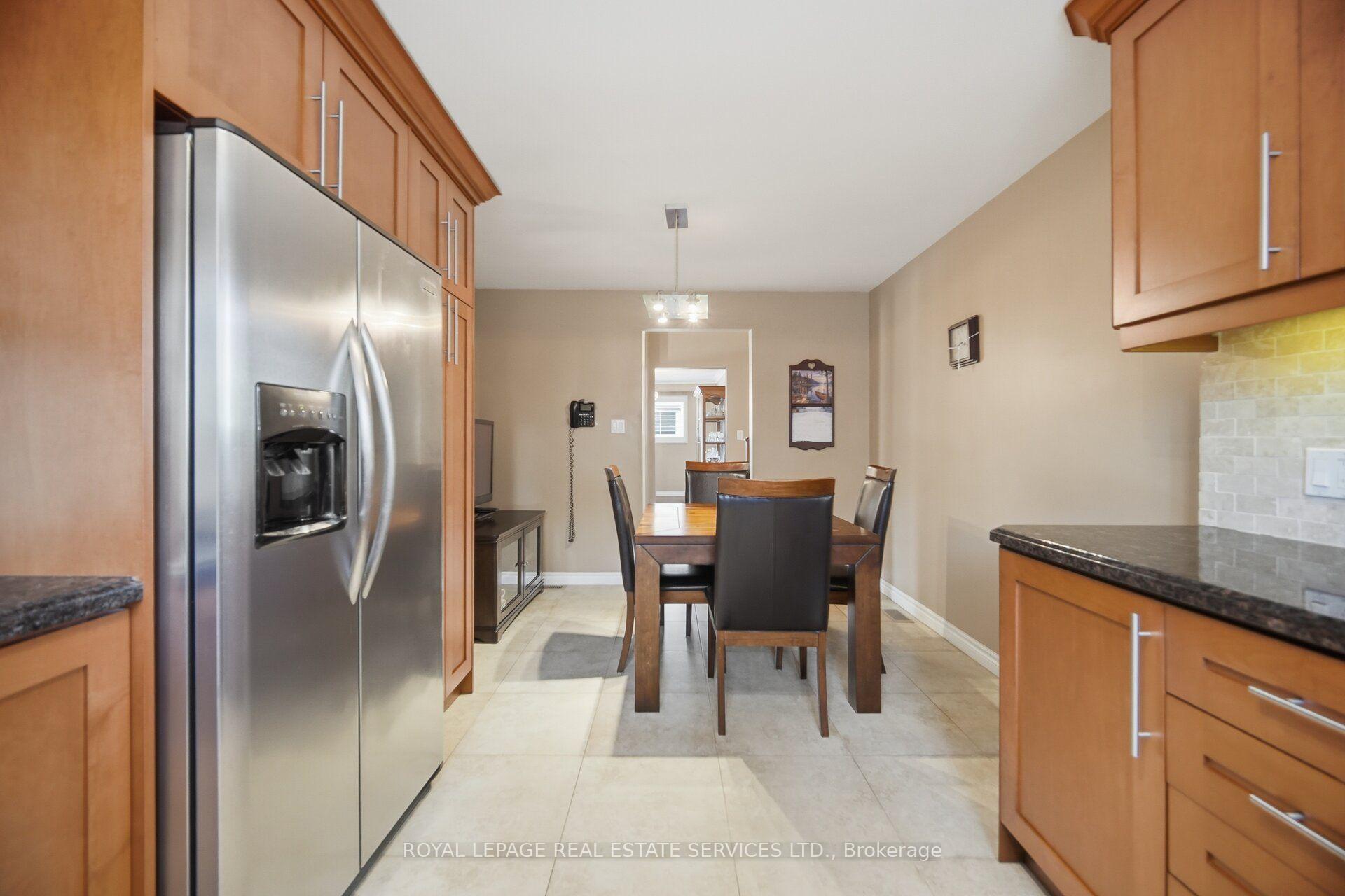 Photo 19 of 4107 Wilcox Road, Mississauga, Rathwood — HOMEH