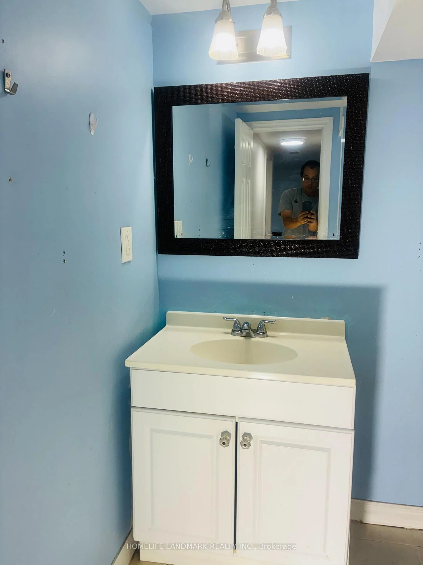 Photo 25 of Unit BSMT APT, 3 Tinder Crescent, North York, Victoria Village — HOMEH