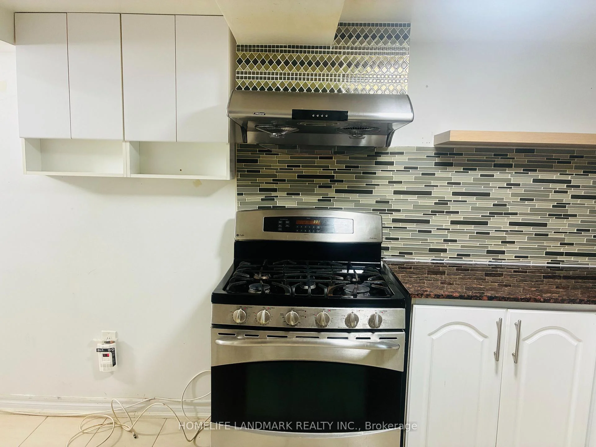 Photo 41 of Unit BSMT APT, 3 Tinder Crescent, North York, Victoria Village — HOMEH