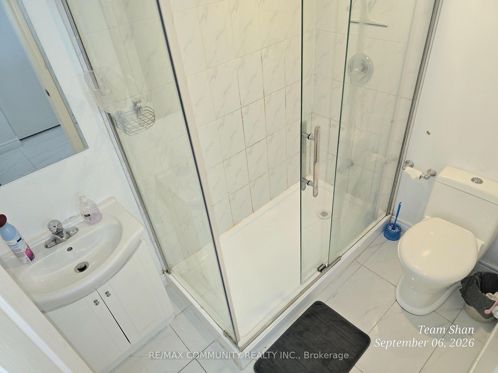 Photo 8 of 18 Bobcat Terrace, Scarborough, Rouge — HOMEH