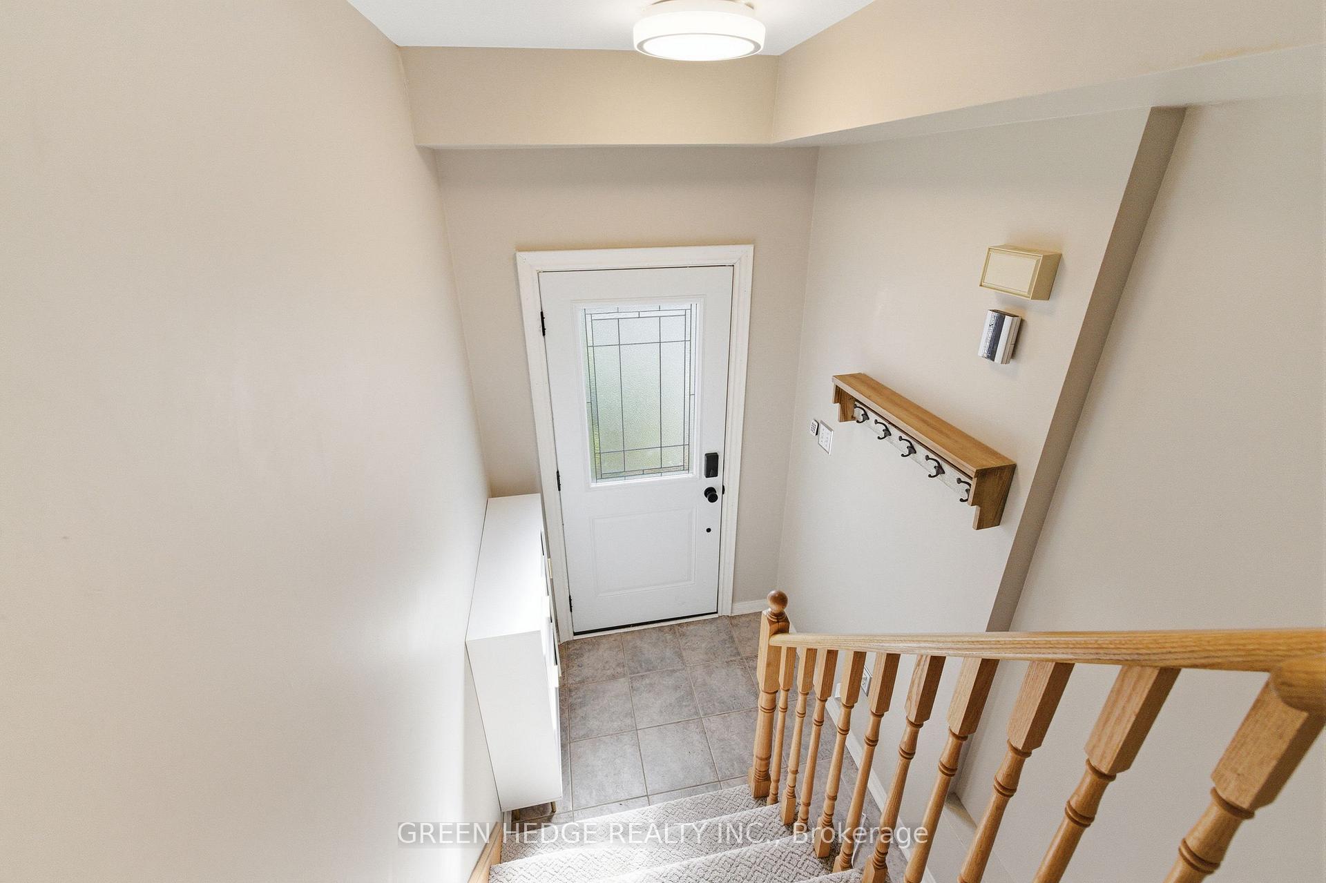Photo 5 of 1557 Hummingbird Court, Pickering, Highbush — HOMEH