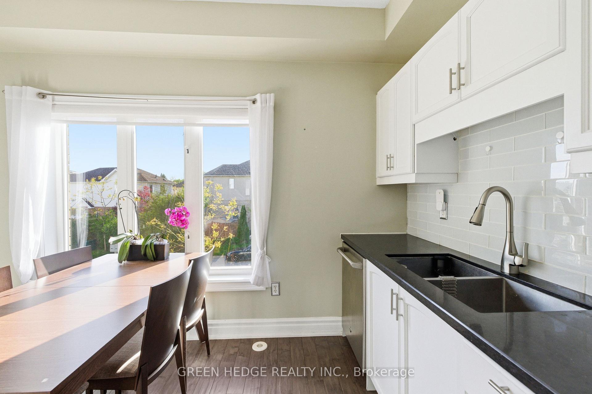 Photo 10 of 1557 Hummingbird Court, Pickering, Highbush — HOMEH