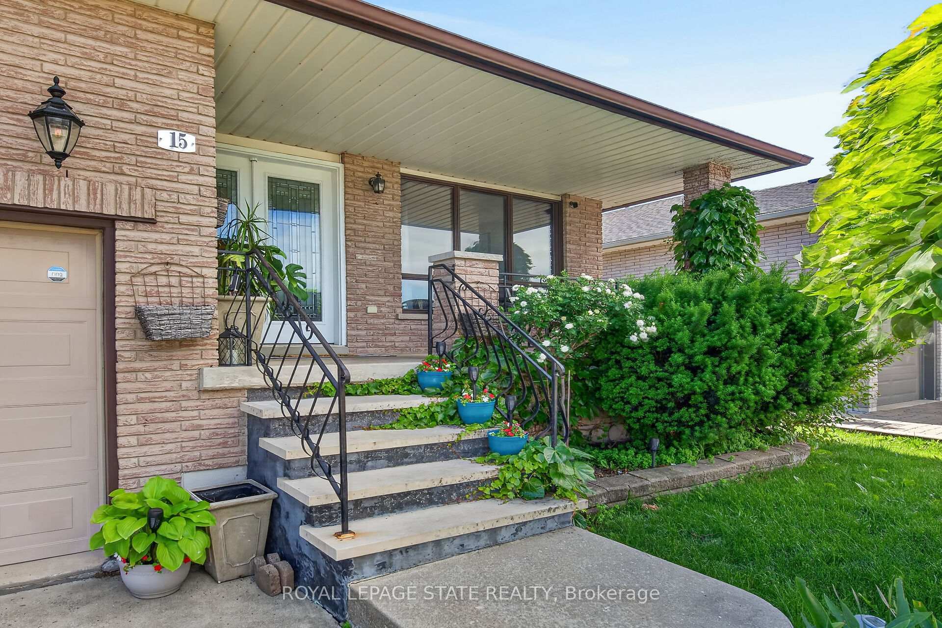 Photo 3 of 15 Ellen Avenue, Hamilton, Gershome — HOMEH