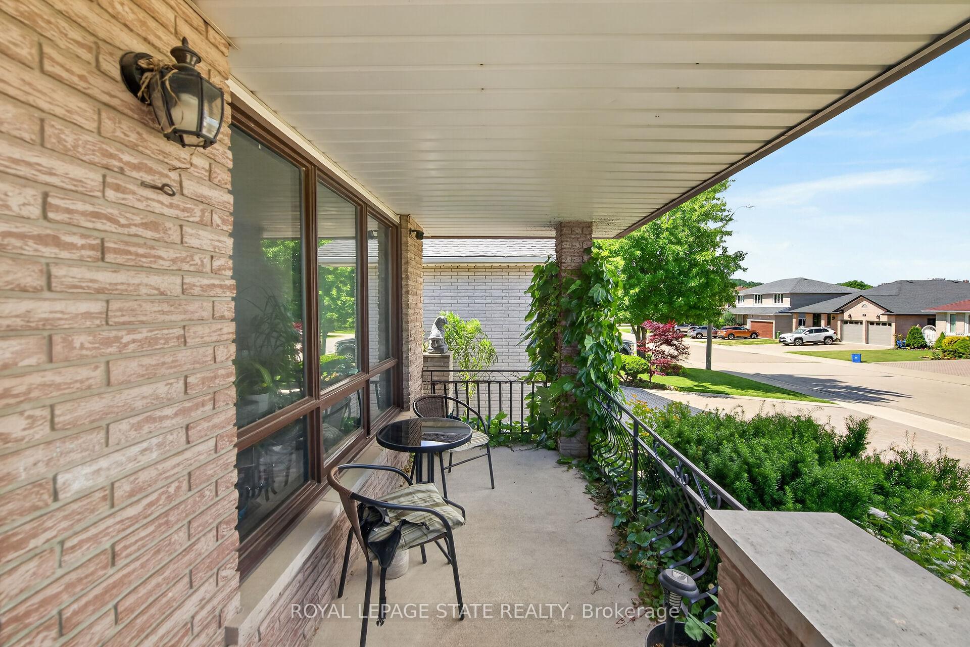 Photo 4 of 15 Ellen Avenue, Hamilton, Gershome — HOMEH