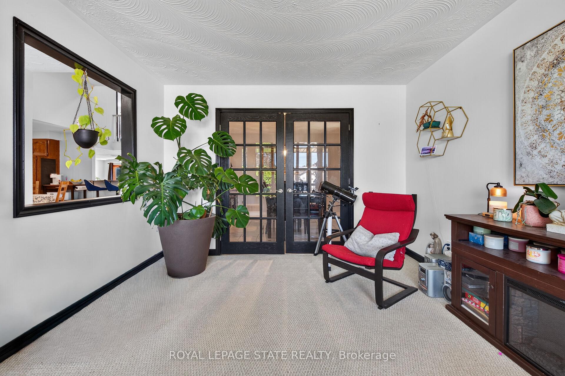 Photo 8 of 15 Ellen Avenue, Hamilton, Gershome — HOMEH