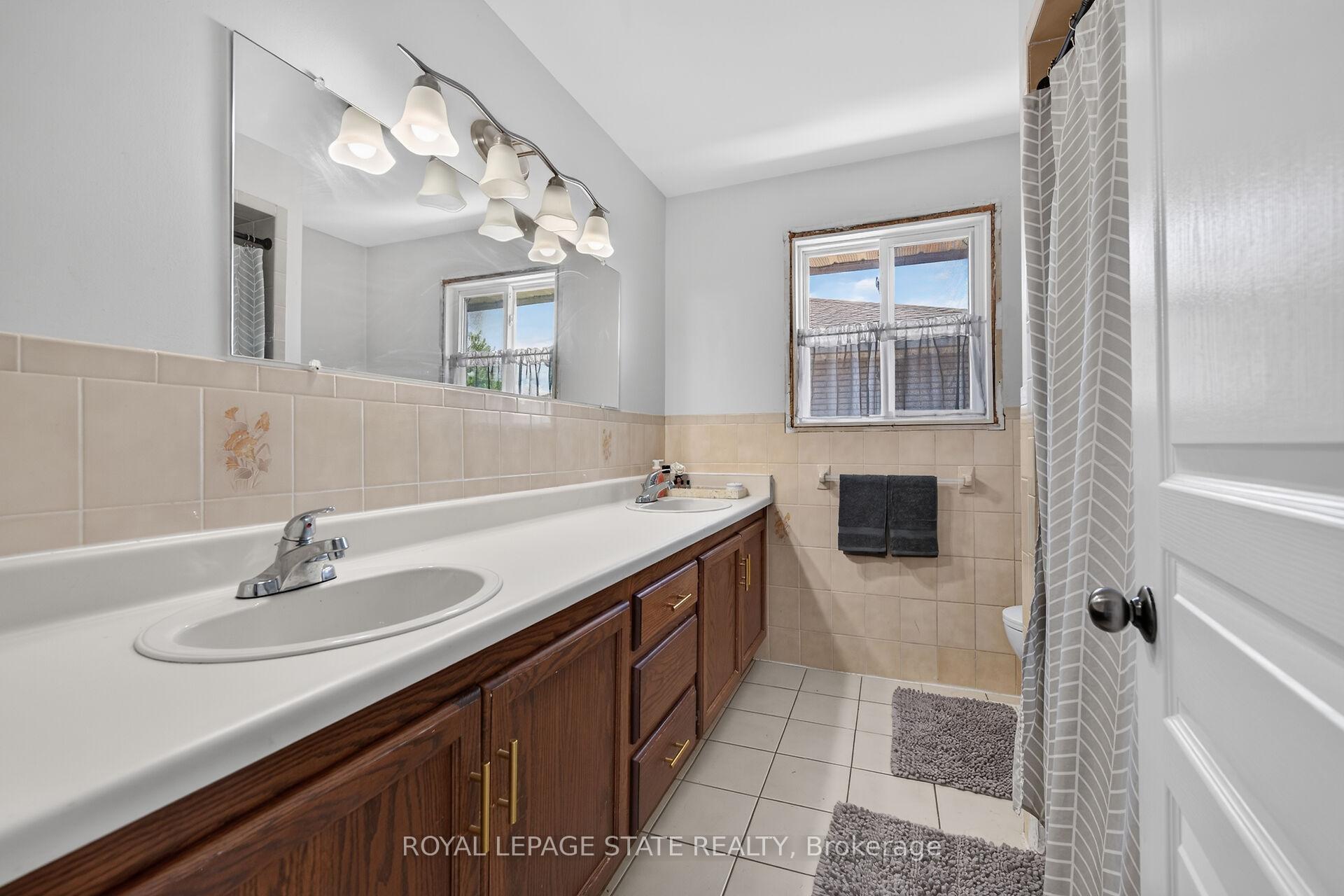 Photo 35 of 15 Ellen Avenue, Hamilton, Gershome — HOMEH