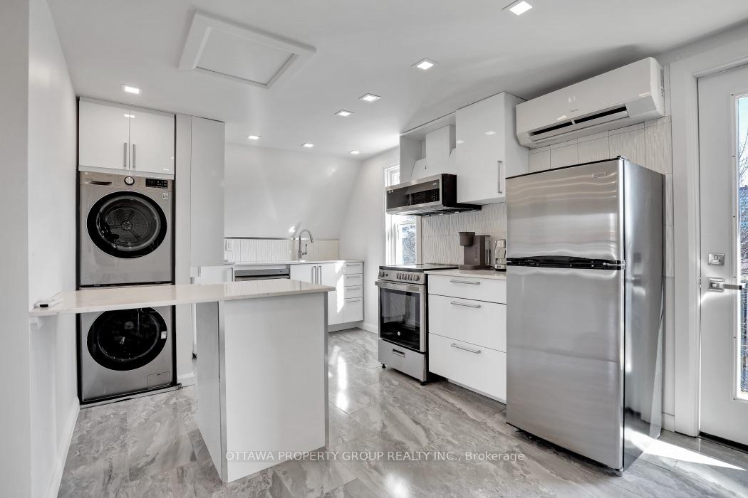 Photo 10 of Unit C, 149 Concord Street, Ottawa, Ottawa East — HOMEH