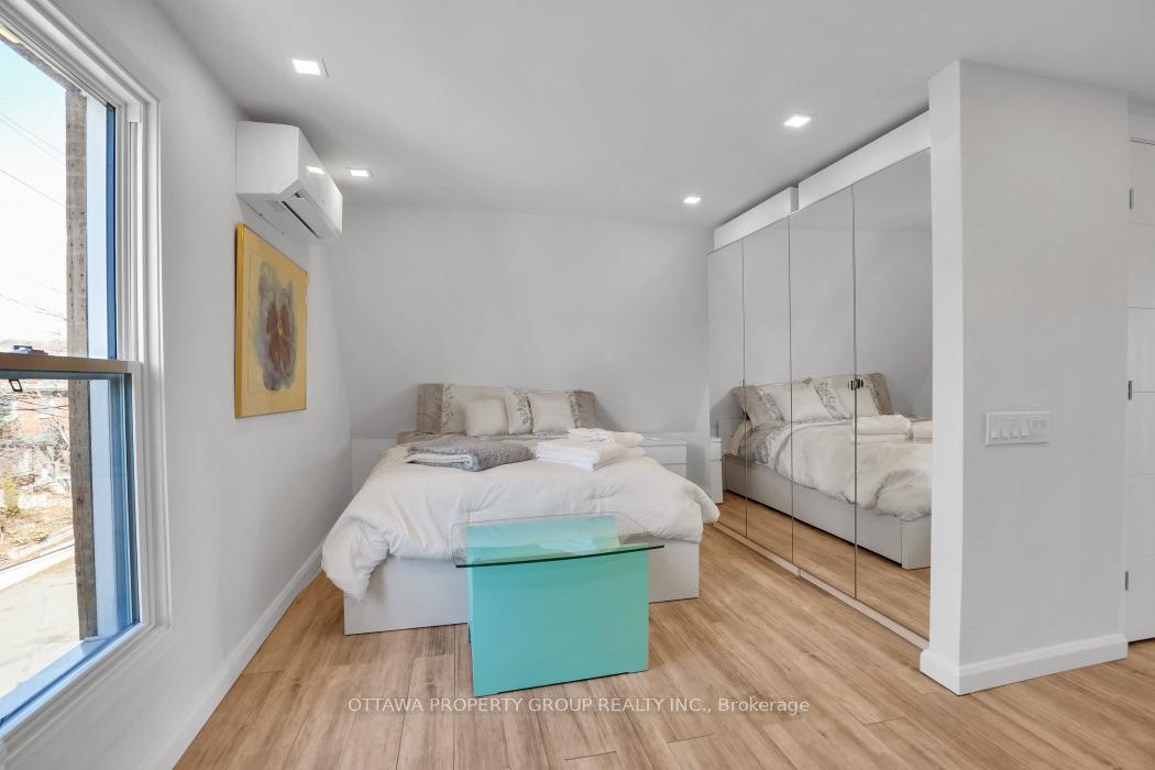 Photo 13 of Unit C, 149 Concord Street, Ottawa, Ottawa East — HOMEH