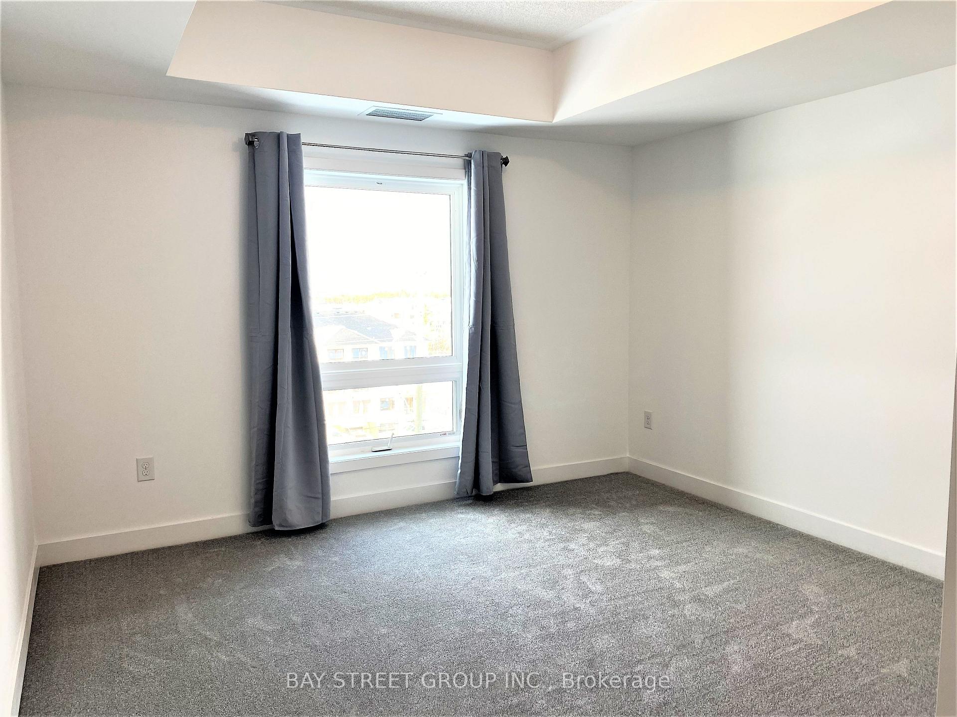 Photo 7 of Unit 414, 4 Spice Way, Barrie, Rural Barrie Southeast — HOMEH