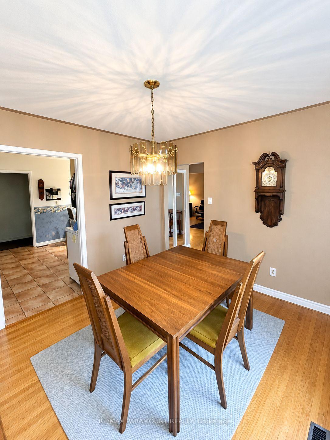 Photo 7 of 42 Bromley Crescent, Brampton, Avondale — HOMEH