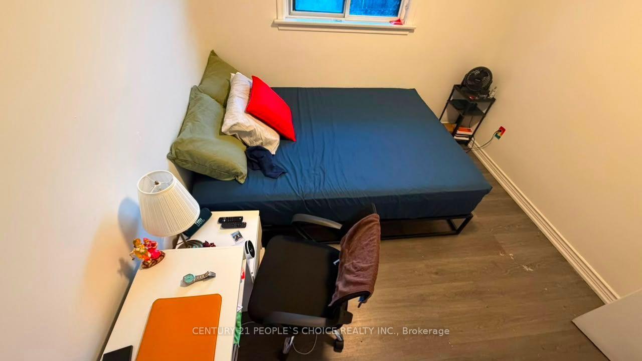 Photo 12 of 317 Albion Road, Etobicoke, Elms-Old Rexdale — HOMEH