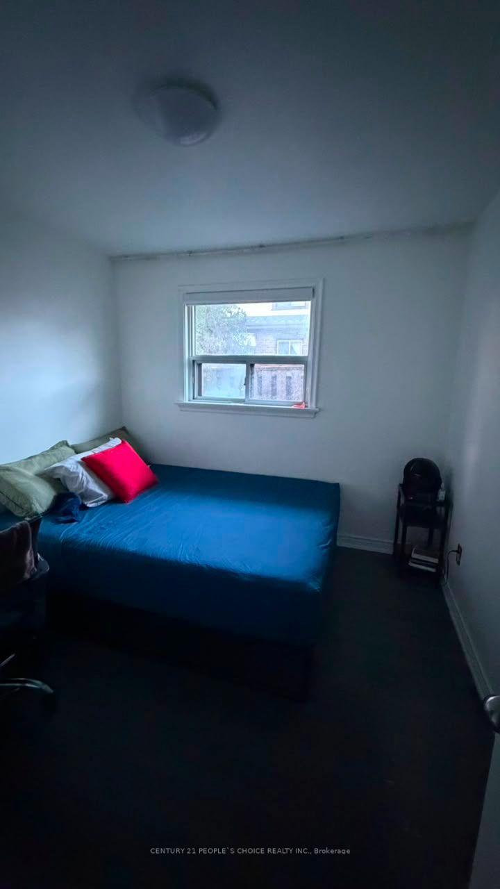 Photo 15 of 317 Albion Road, Etobicoke, Elms-Old Rexdale — HOMEH