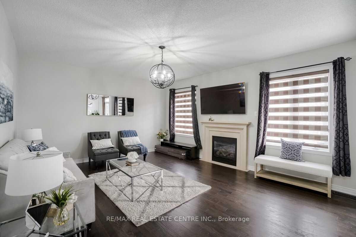 Photo 7 of 11 Ingleside Road, Brampton, Credit Valley — HOMEH