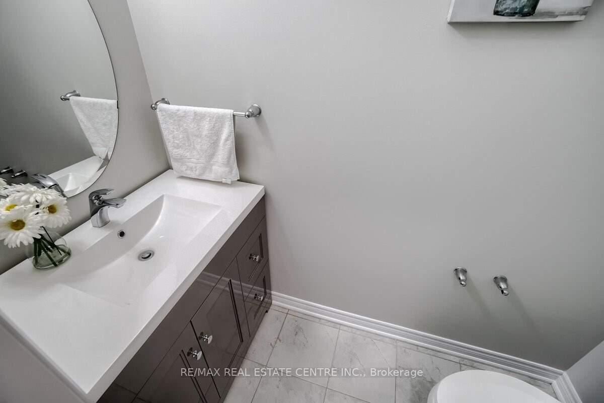 Photo 13 of 11 Ingleside Road, Brampton, Credit Valley — HOMEH