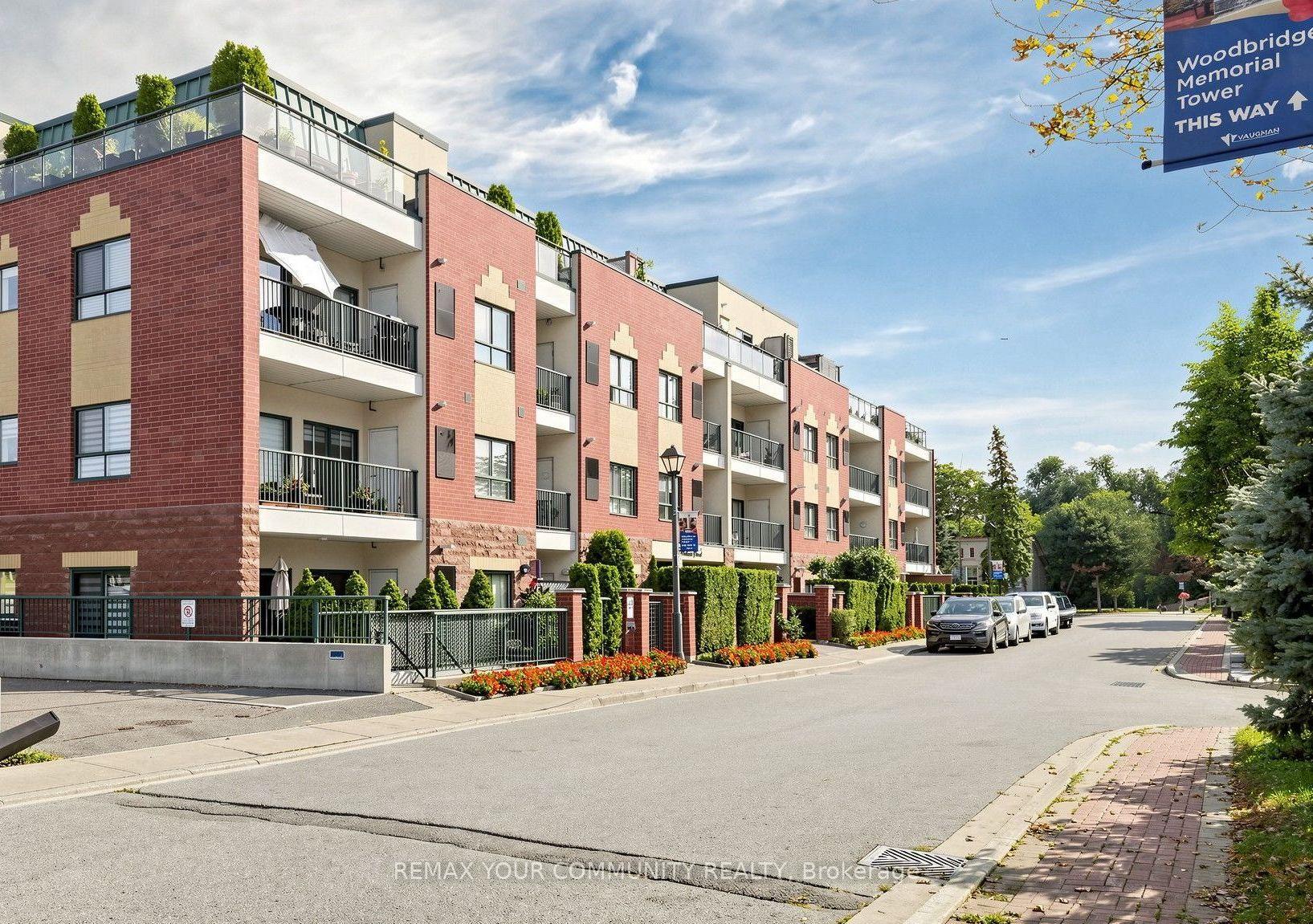 Photo 2 of Unit 214, 33 Wallace Street, Vaughan, West Woodbridge — HOMEH