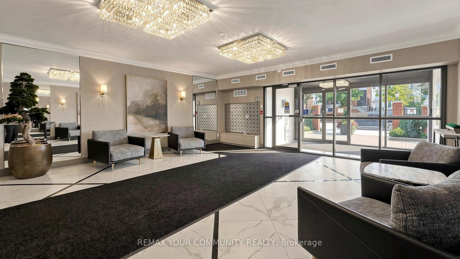Photo 3 of Unit 214, 33 Wallace Street, Vaughan, West Woodbridge — HOMEH